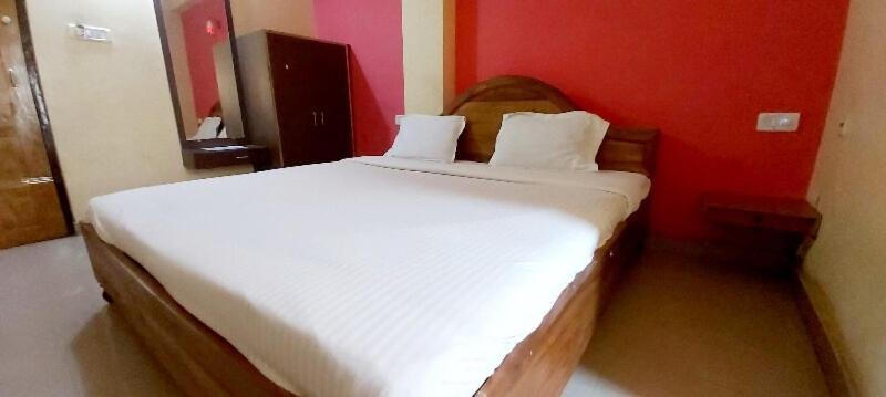 Spot On 80624 Hotel Niladri Complex プリ エクステリア 写真